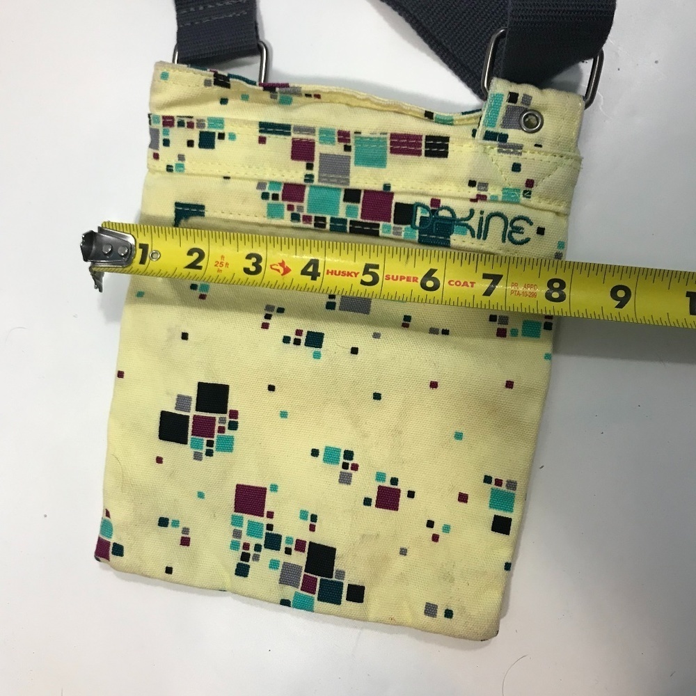 Dakine cross body bag - Picture 5 of 7